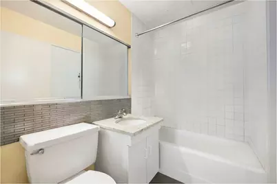 595 Main Street #815, New York City, NY 10044 - Photo 9