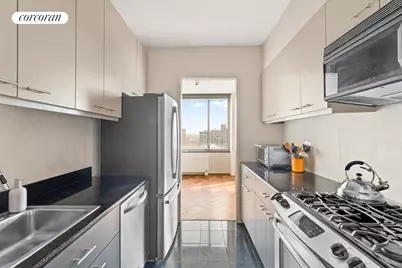 360 E 88th Street #19D, New York City, NY 10128 - Photo 7