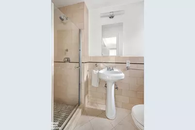 245 E 72nd Street #11A, New York City, NY 10021 - Photo 9