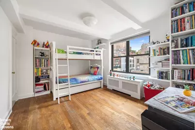 245 E 72nd Street #11A, New York City, NY 10021 - Photo 11