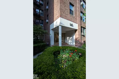 645 W 239th Street #6C, New York City, NY 10463 - Photo 17