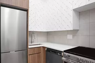 62-15 Catalpa Ave, Ridgewood, NY 11385 - Photo 3