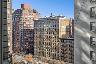 155 W 68th St, New York City, NY 10023 - Photo 3