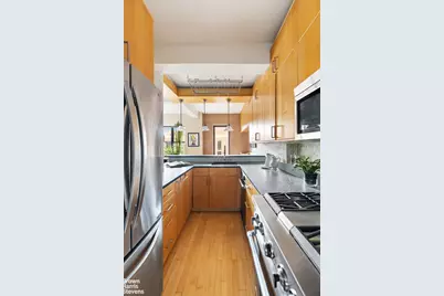 2166 Broadway #14E, New York, NY 10024 - Photo 3