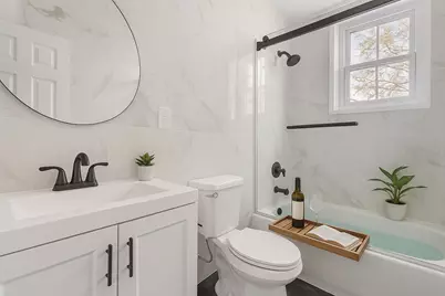 1998 Bergen Street, New York City, NY 11233 - Photo 17