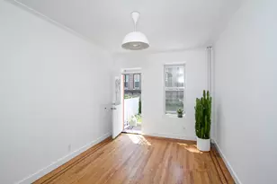 47-14 48th St, New York City, NY 11377 - Photo 11