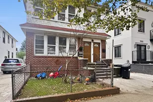 1074 E 12th St, Brooklyn, NY 11230 - Photo 5