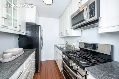 140 W End Avenue #24D, New York, NY 10023 - Photo 5