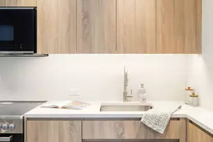 19 Rockwell Pl, New York City, NY 11217 - Photo 13