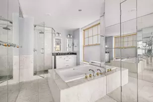 830 Park Ave, New York City, NY 10021 - Photo 13