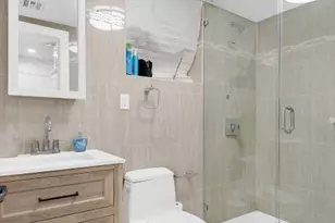 1980 E 8th St, New York City, NY 11223 - Photo 15