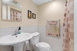 58-40 61st St, Maspeth, NY 11378 - Photo 9