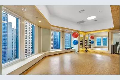 150 W 56th Street #6101, New York, NY 10019 - Photo 17