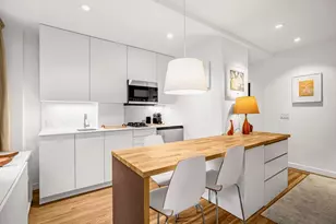 321 E 54th St, New York City, NY 10022 - Photo 1