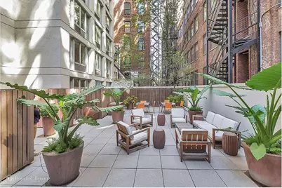 125 W 21st Street #4D, New York, NY 10011 - Photo 7