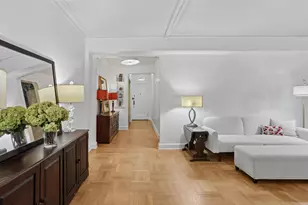 349 E 49th St, New York City, NY 10017 - Photo 1