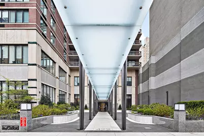 422 E 72nd Street #7E, New York City, NY 10021 - Photo 9