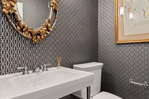 350 E 72nd St, New York City, NY 10021 - Photo 7