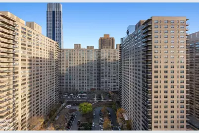 165 W End Avenue #22F, New York City, NY 10023 - Photo 9