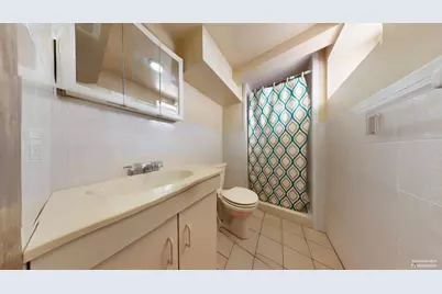 1563 E 46th Street, New York City, NY 11235 - Photo 15