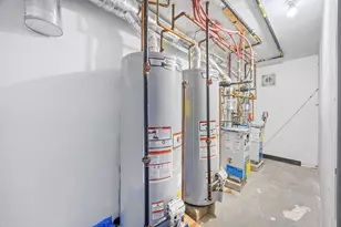 414 Chestnut St, New York City, NY 11208 - Photo 21