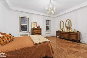 1702 E 28th St, New York City, NY 11229 - Photo 11