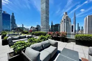 117 E 57th St, New York City, NY 10022 - Photo 15