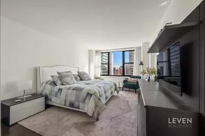 117 E 57th Street #35H, New York City, NY 10022 - Photo 5