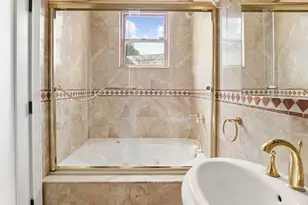 318 Greenwood Ave, New York City, NY 11218 - Photo 3