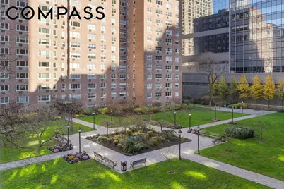 345 W 58th Street #4Y, New York City, NY 10019 - Photo 5