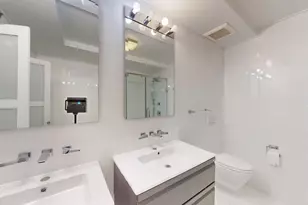 237 E 34th St, New York City, NY 10016 - Photo 11