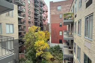 167 Perry St, New York, NY 10014 - Photo 7