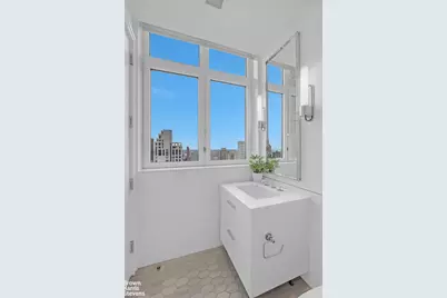 200 E 83rd Street #30B, New York City, NY 10028 - Photo 41