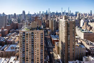 200 E 83rd Street #30B, New York City, NY 10028 - Photo 21