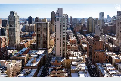 200 E 83rd Street #30B, New York City, NY 10028 - Photo 21