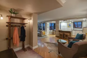 200 E 74th St, New York City, NY 10021 - Photo 13