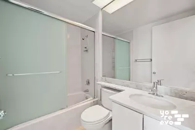 300 E 85th Street #2405, New York City, NY 10028 - Photo 7