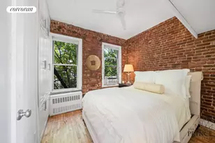 77 Perry St, New York City, NY 10014 - Photo 3