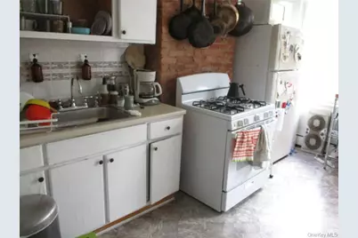 318 21st Street, Brooklyn, NY 11215 - Photo 3