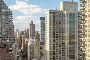 524 E 72nd St, New York, NY 10021 - Photo 9