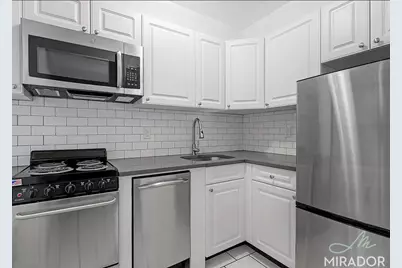 132 E 45th Street #5I, New York, NY 10017 - Photo 7