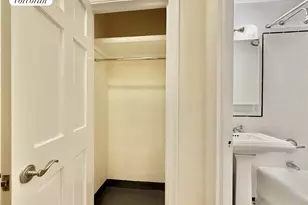 210 E 68th St, New York, NY 10021 - Photo 5