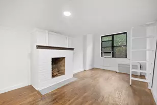 307 W 29th St, New York, NY 10001 - Photo 1