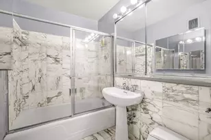 500 E 83rd St, New York City, NY 10028 - Photo 5