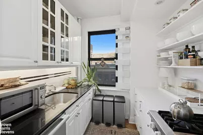 124 W 93rd Street #5C, New York City, NY 10025 - Photo 5