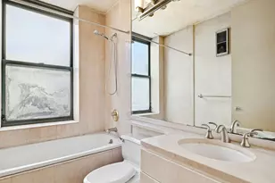 21 S End Ave, New York City, NY 10280 - Photo 5