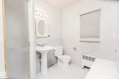 617 W 227th Street, New York City, NY 10463 - Photo 17