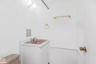 617 W 227th St, New York City, NY 10463 - Photo 19