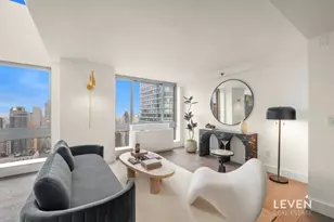 235 E 55th St, New York City, NY 10022 - Photo 3