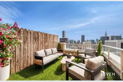 235 E 55th Street #PHB, New York City, NY 10022 - Photo 11